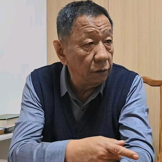百年堂-屈先生们
