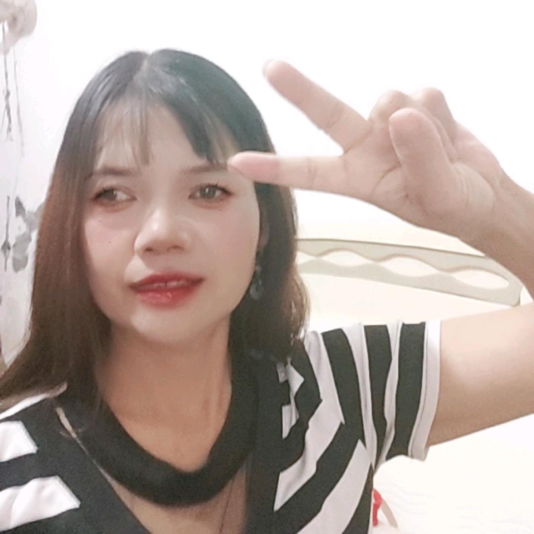 为了感情伤透心，来自云南，聊天主播。