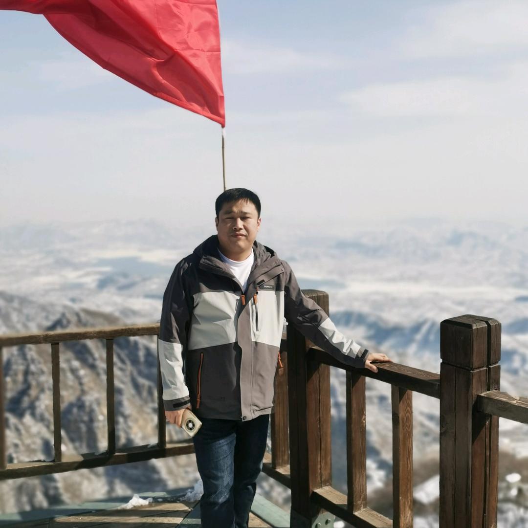 《闲人李老板》