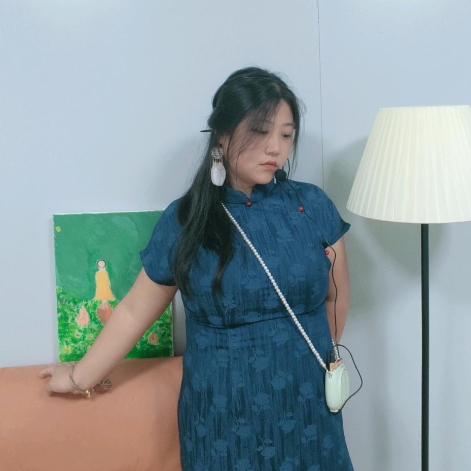 爱发癫的地理老师