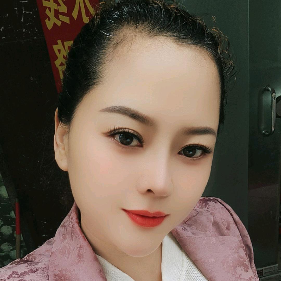 倩影