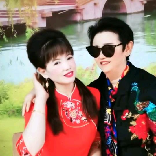 开心姐妹