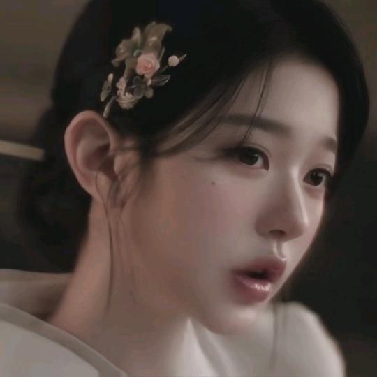 小熊露露