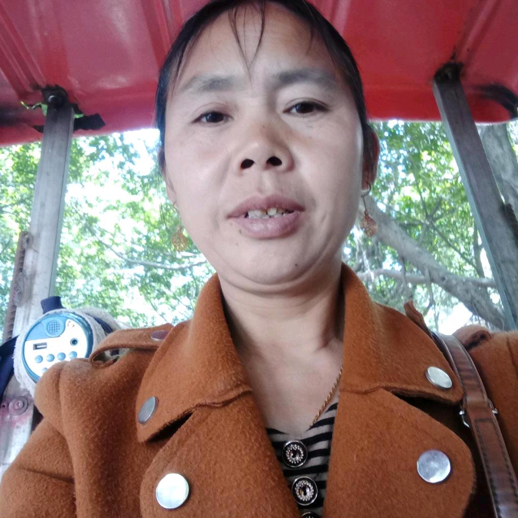 谭自美（晚上8点左右开播）