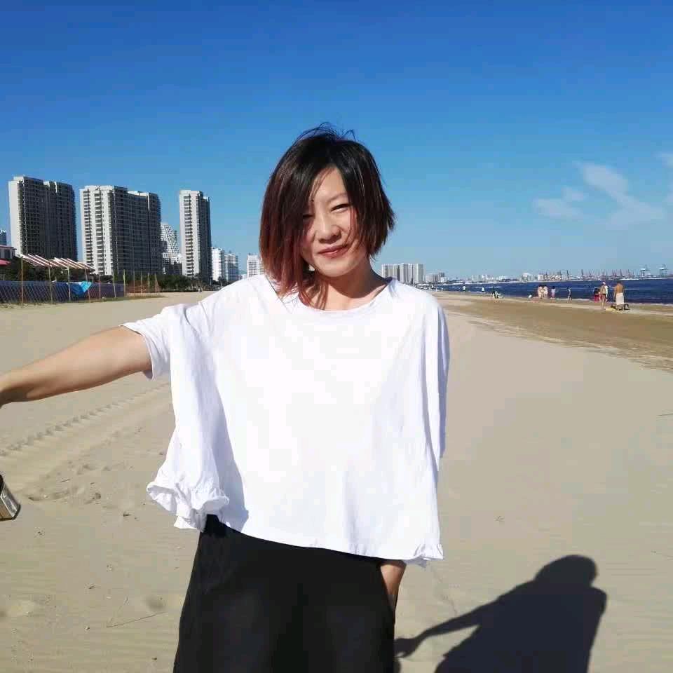 沐青收旧衣招徒