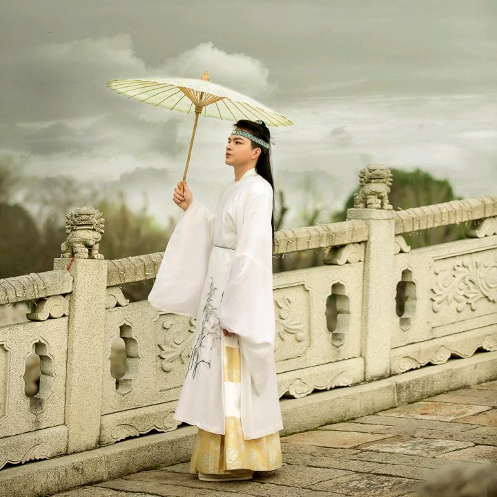 小七爱玩