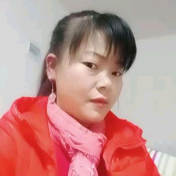 李幺妹。乐队打鼓妹，