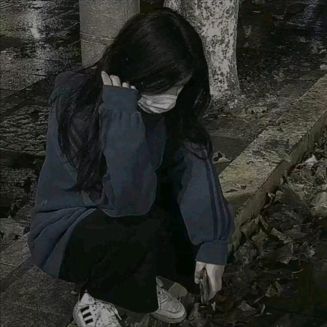 哭泣的尘埃头像
