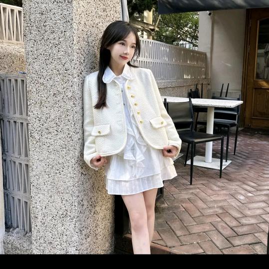万美衣品