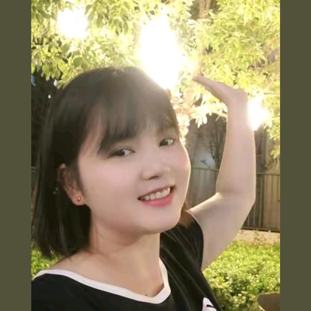 莹莹