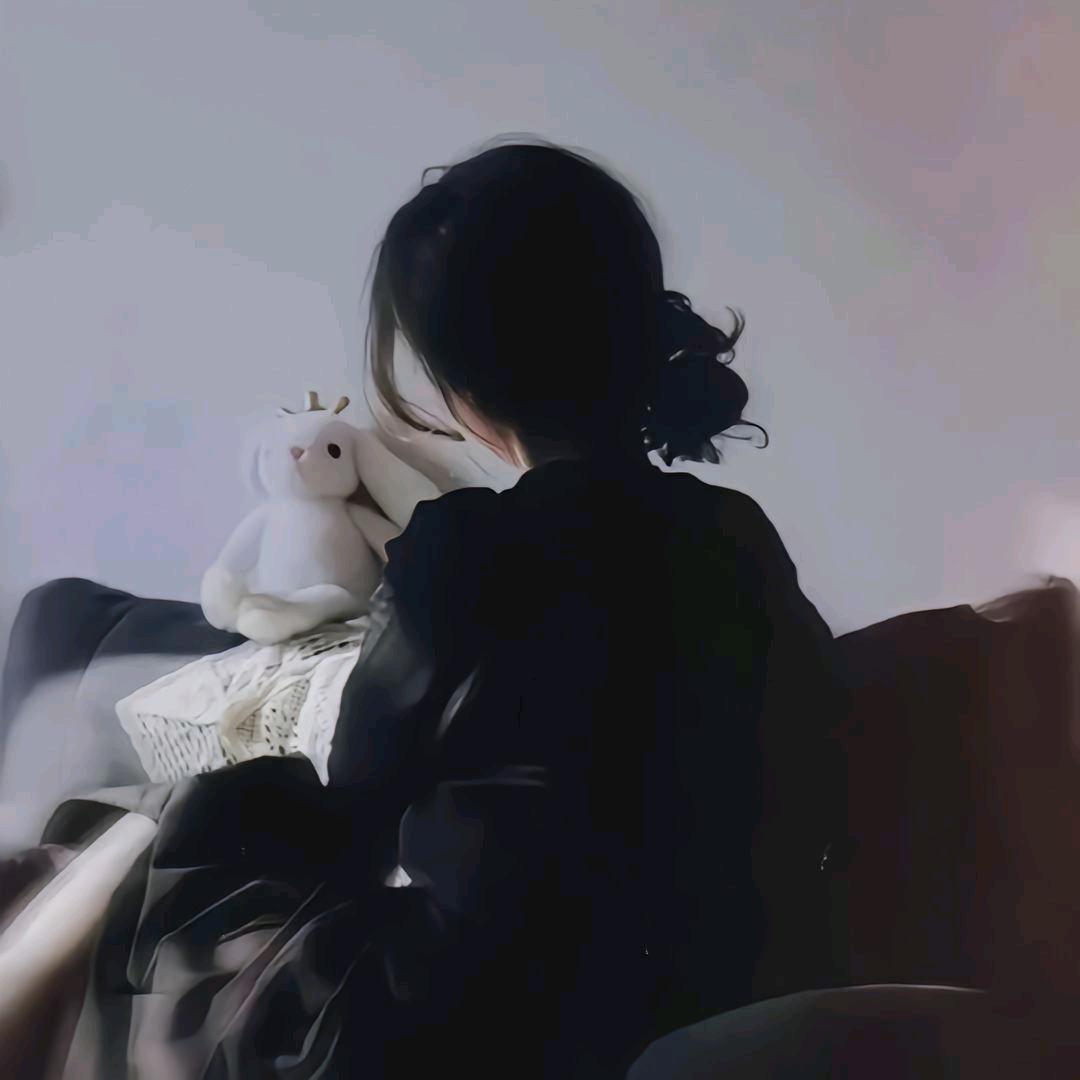 小華发發蕟😄头像