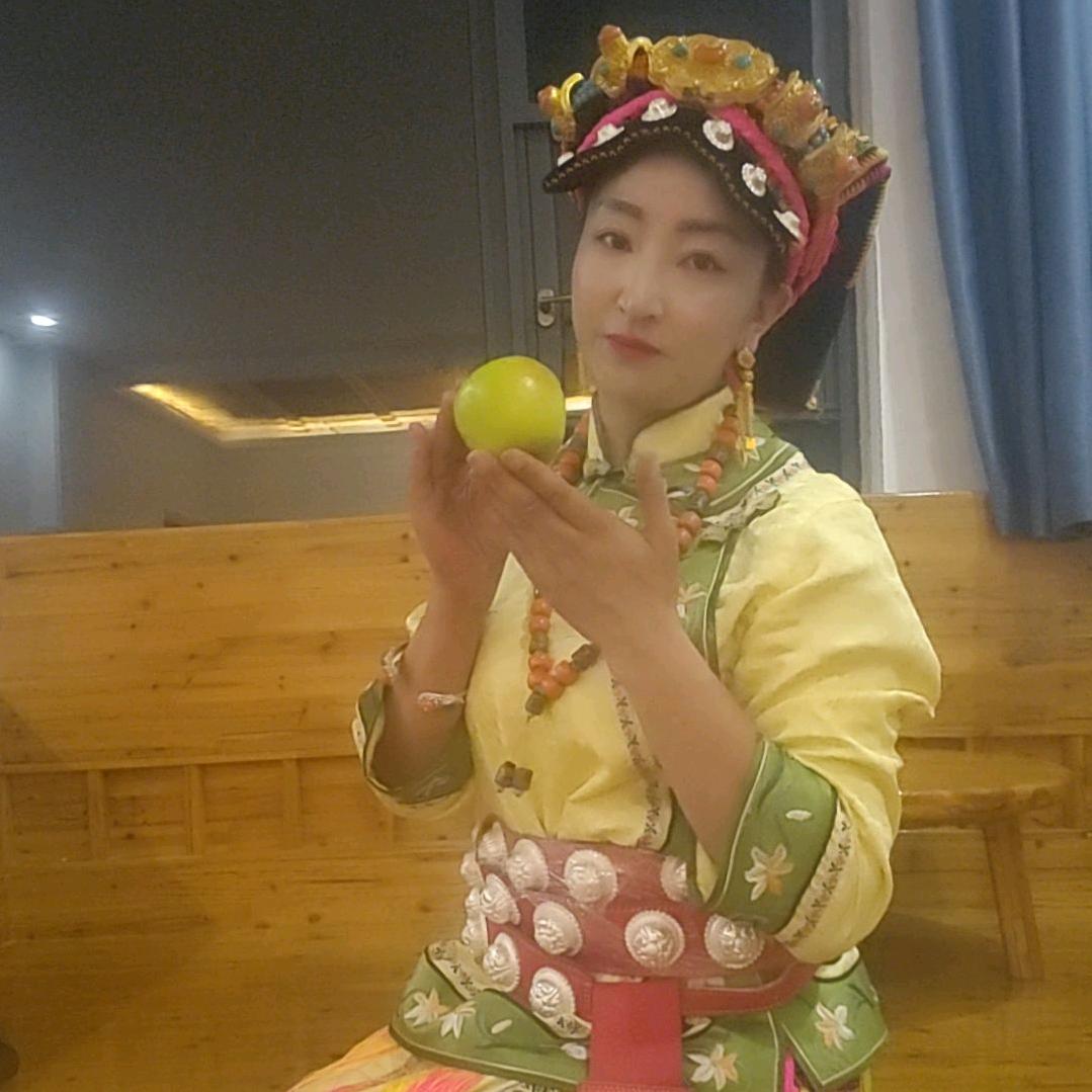 苹果姑娘