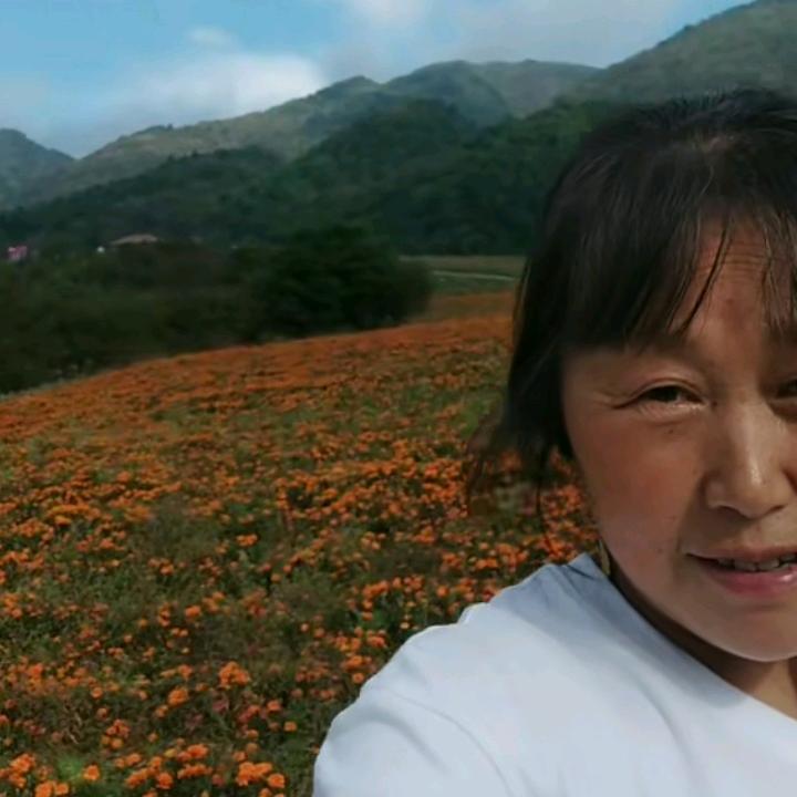 何妹