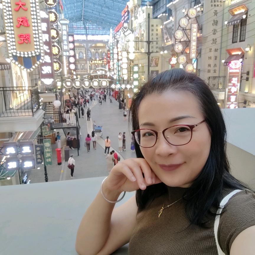月嫂王晓阿姨