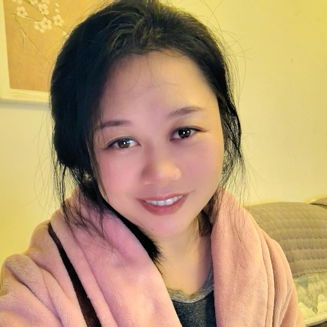 泸县金甲虫化妆品～琳