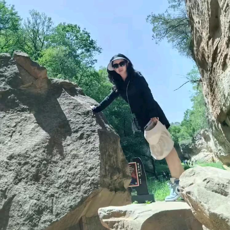 冯丽娜0920