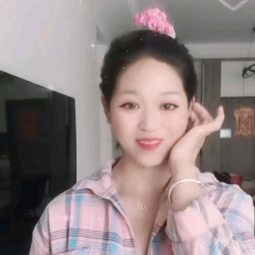 红姐 好友 关注了你