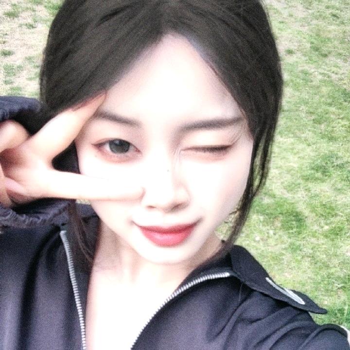 元