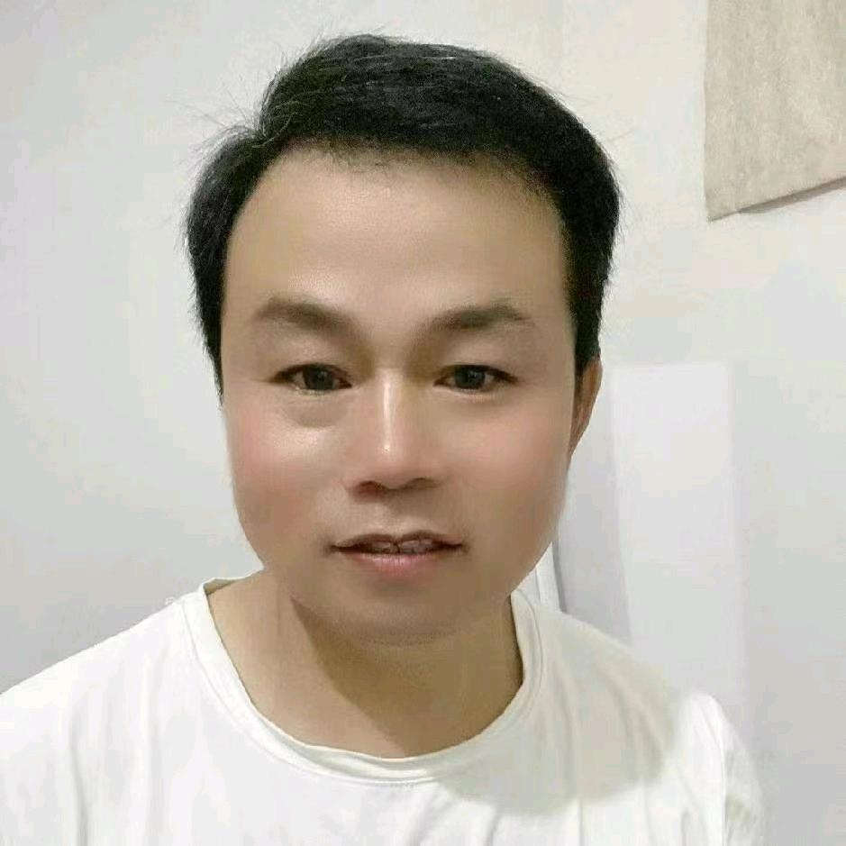 薛立臣