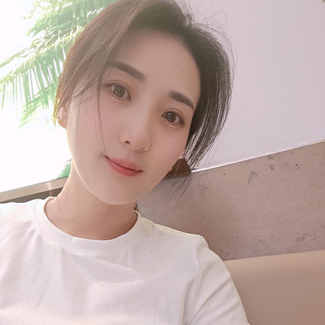 @七七