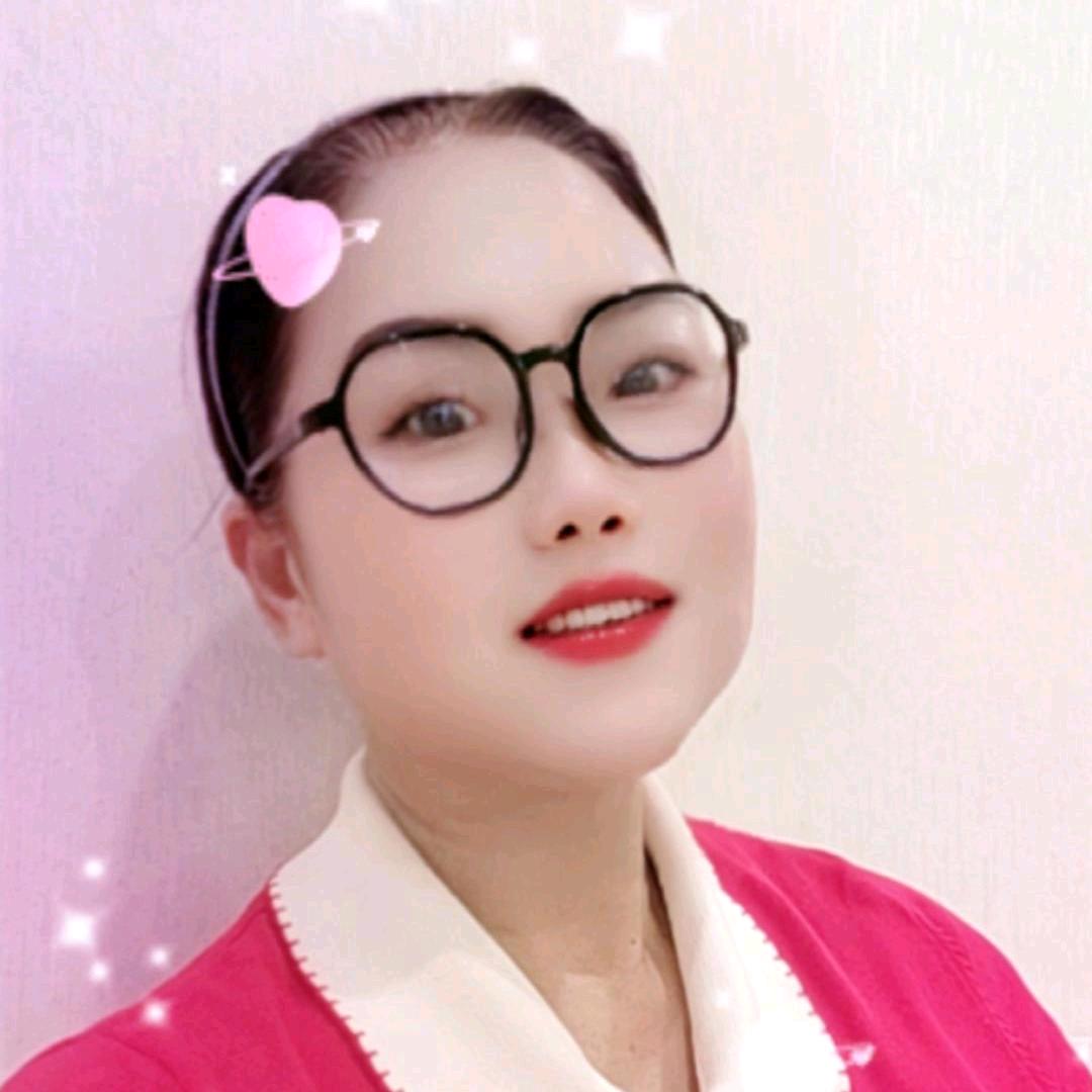 开开心心姐姐