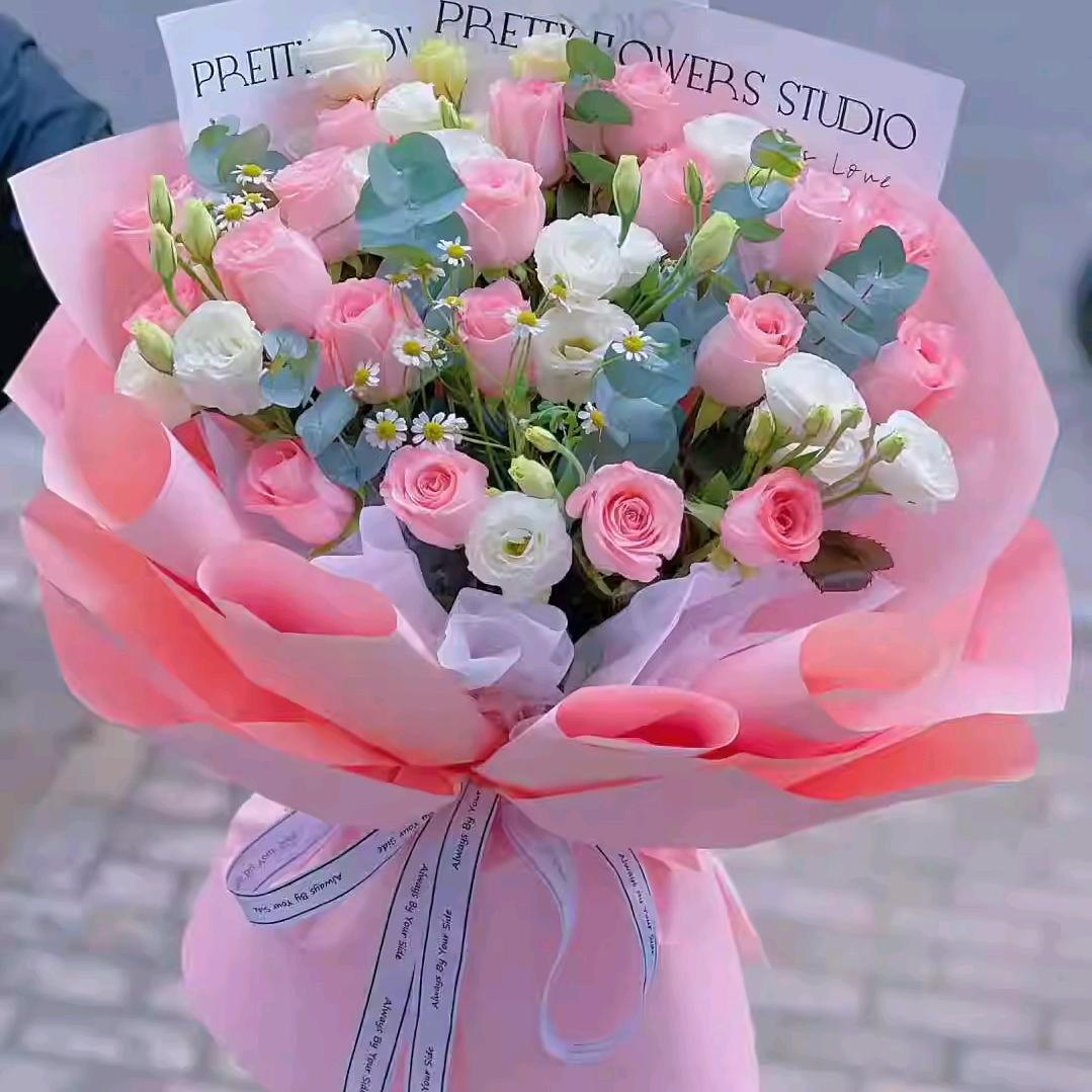 এ᭄浅笑不语꧔ꦿ᭄[玫瑰