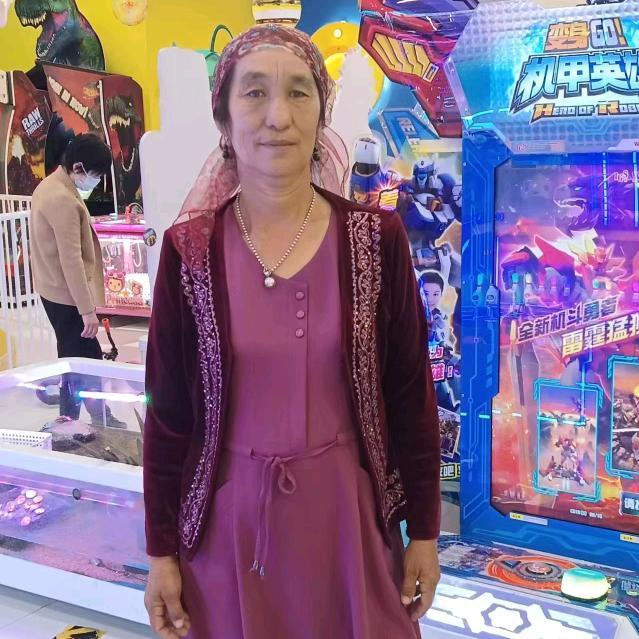 古丽加哪提