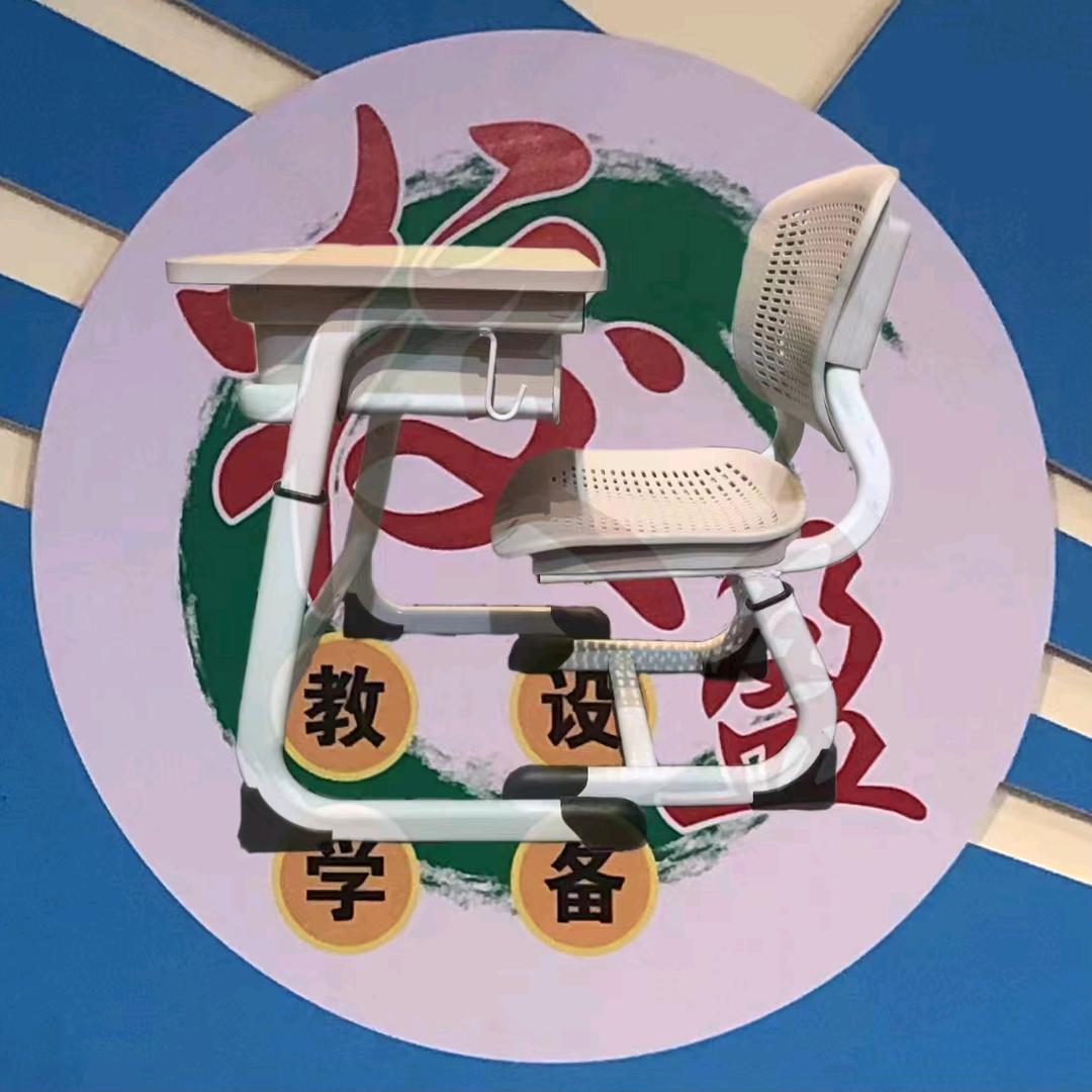 校盈课桌椅
