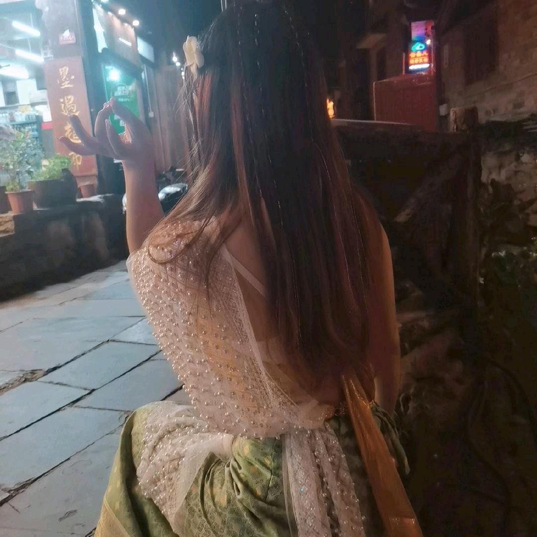 演绎的青春💋(｡･㉨･｡)ﾉ♡