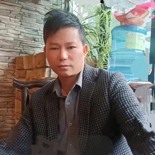 杨兴益酸汤毛肚