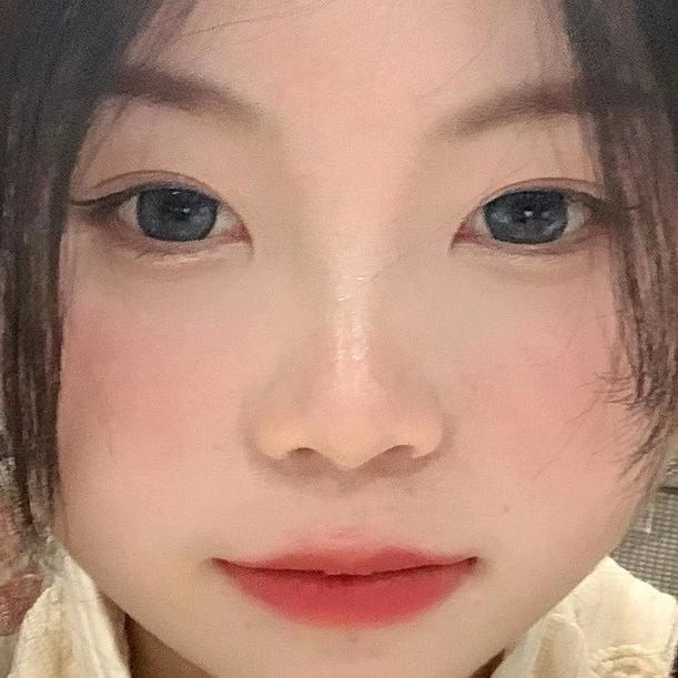 纯欲钟情内向忧郁小螳螂