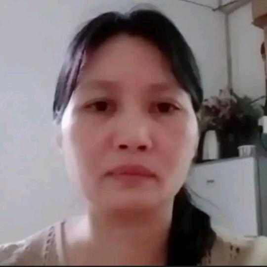 快乐的小小草儿