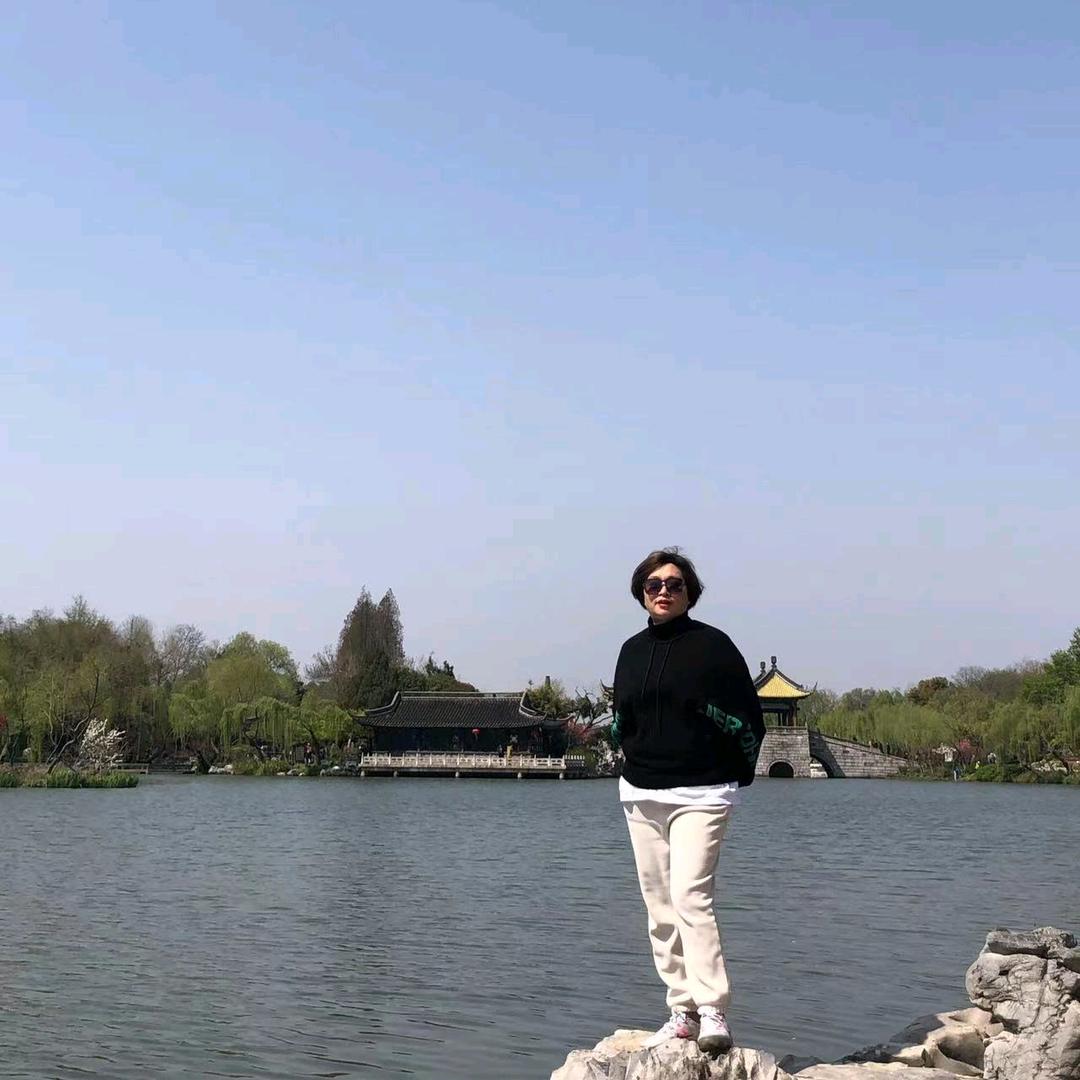 扬州万骊高定一姐