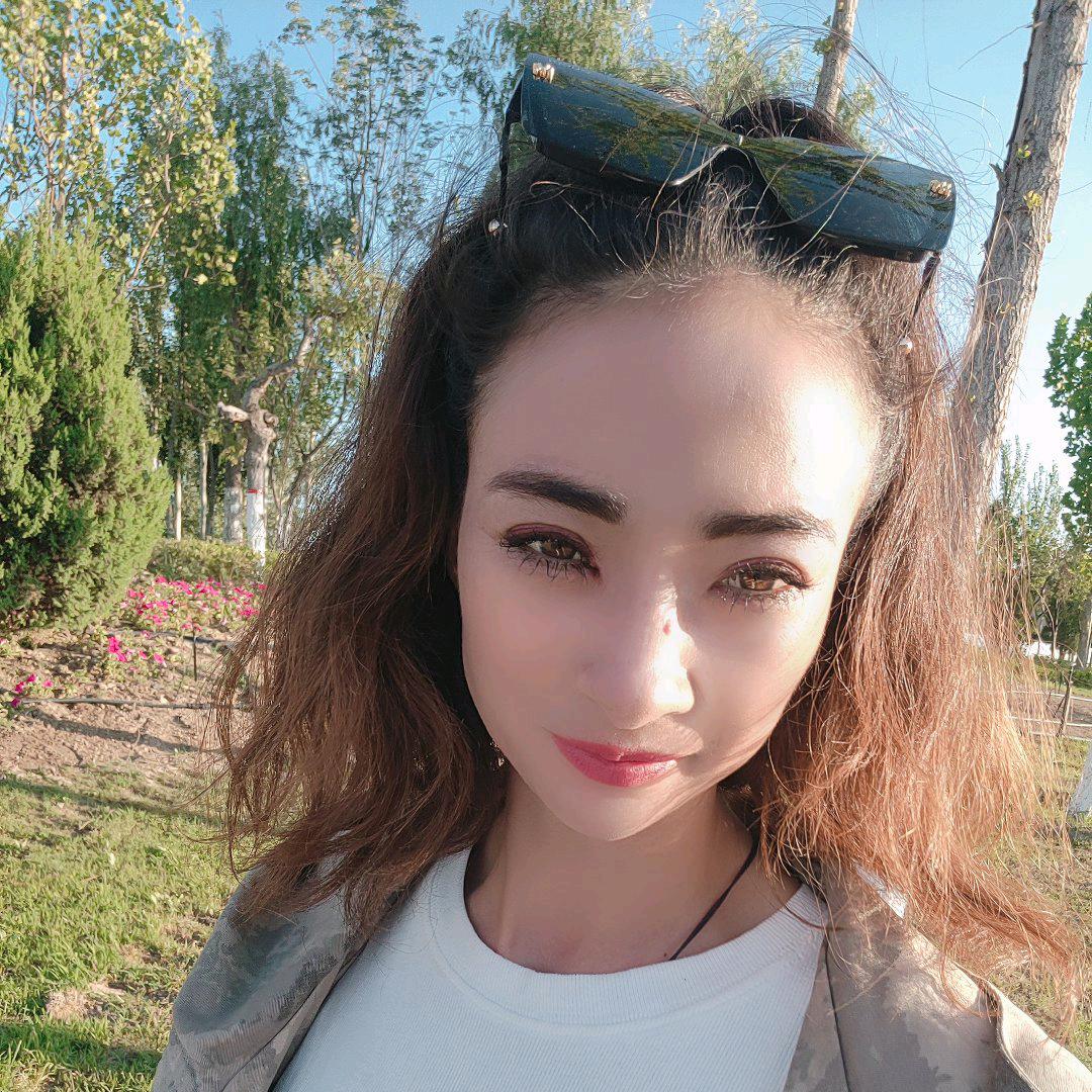 @沙尼亚万能店员