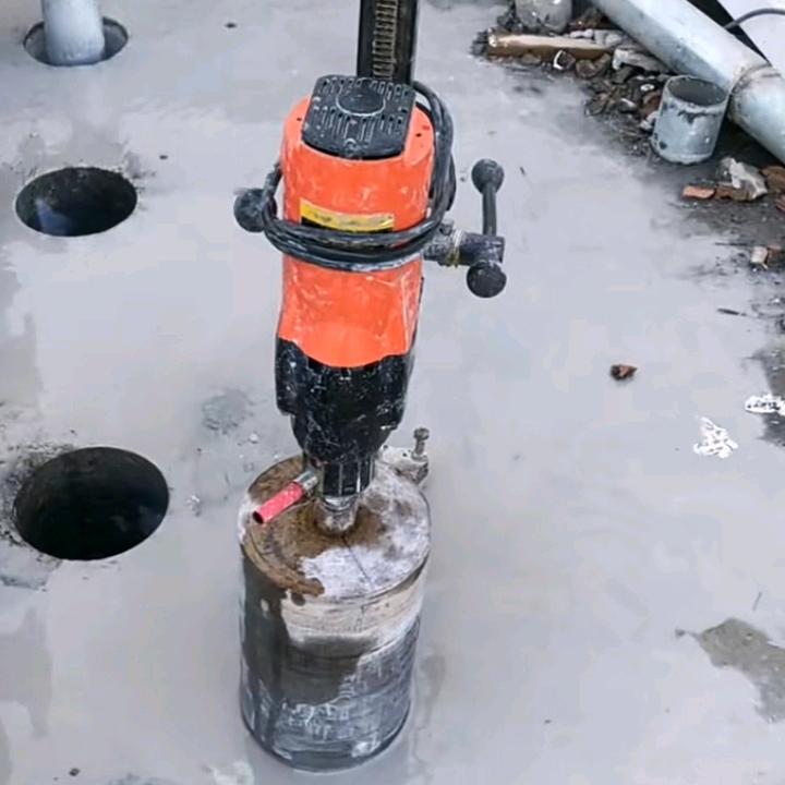 濮阳水钻打孔(阿星）