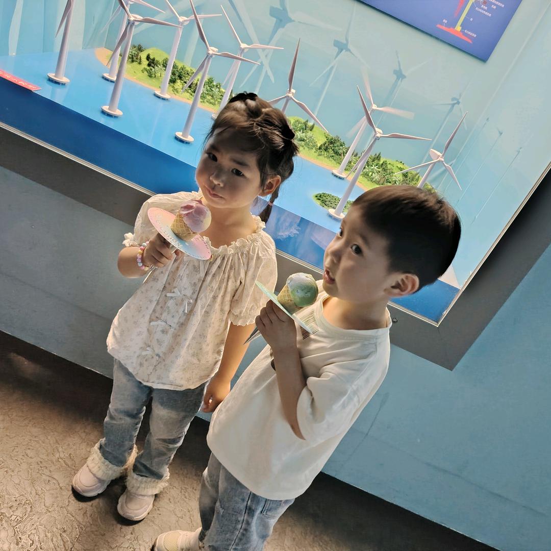 萱萱画饼🌹🌹