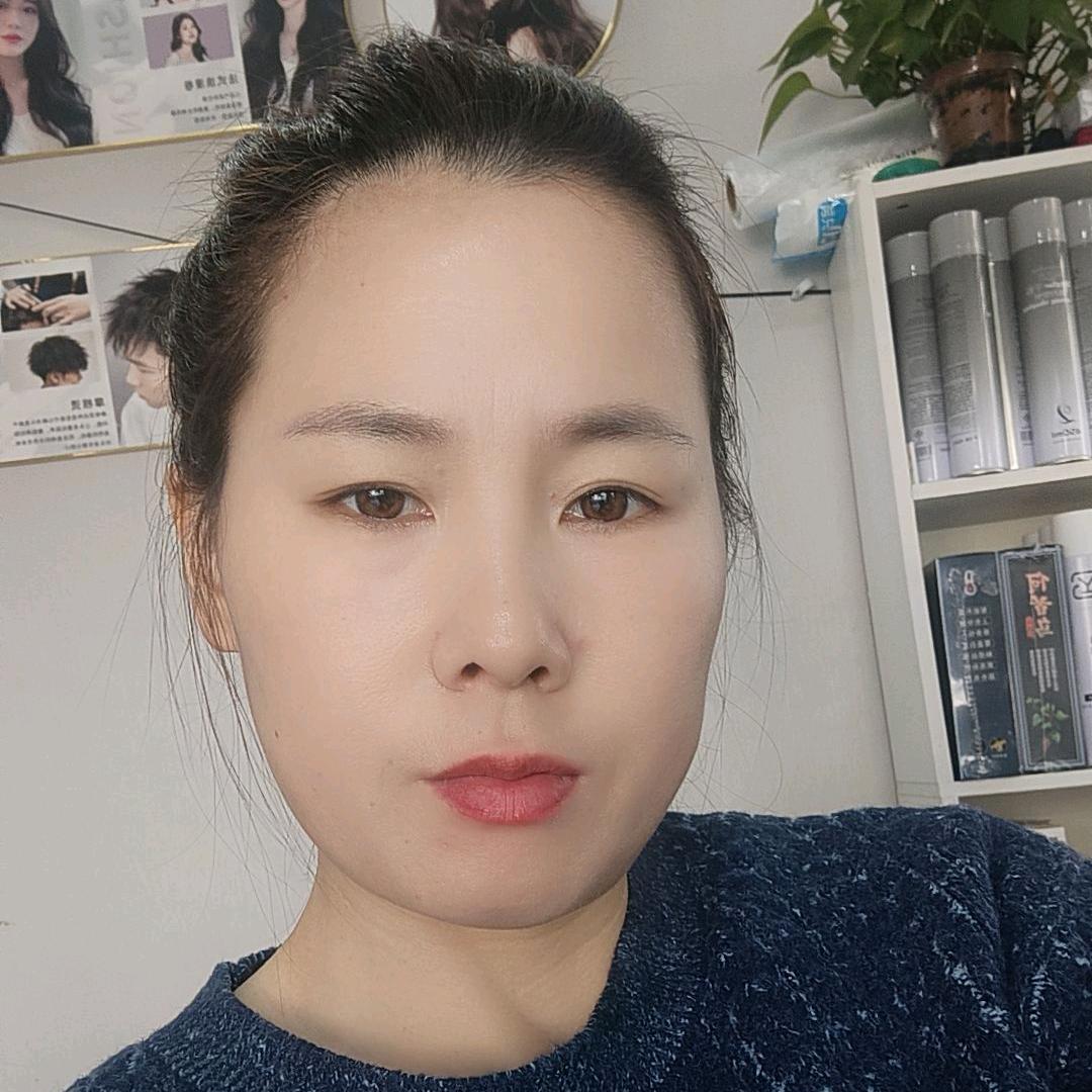 新镇横泾冰冰美发，每天9：00-22：0