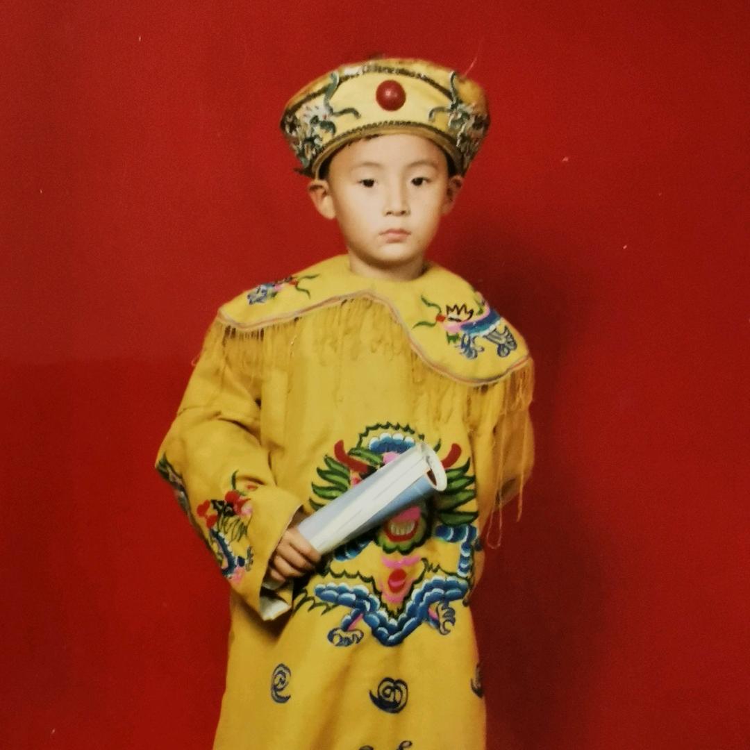 爱人如己。
