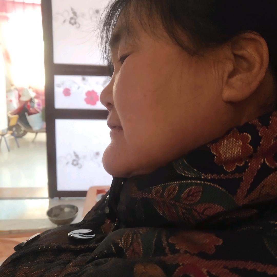 记恩不忘的秦心然头像
