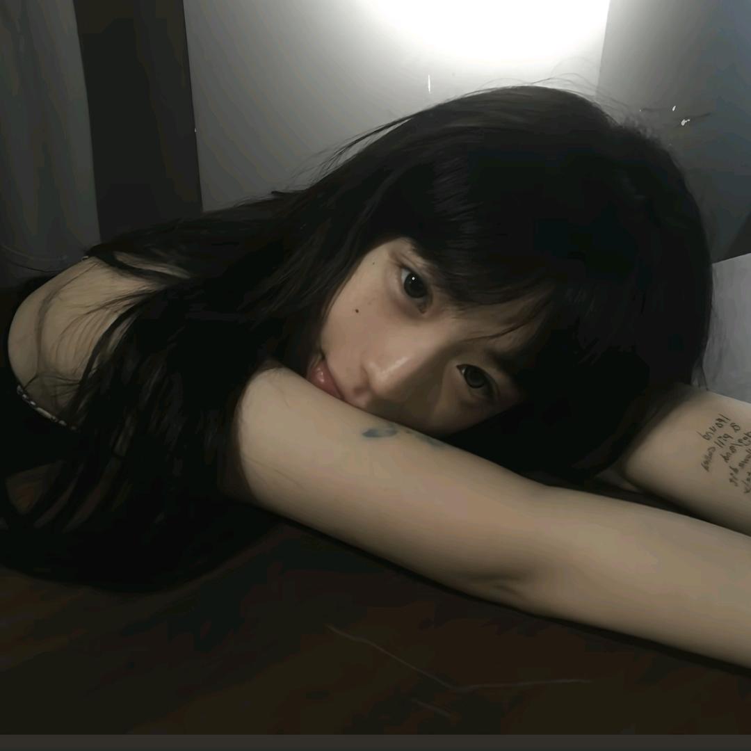 红豆肉松面包