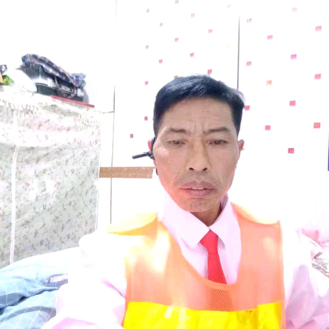 贵州省兴义市兴仁县回龙镇塘山村四组陈章志