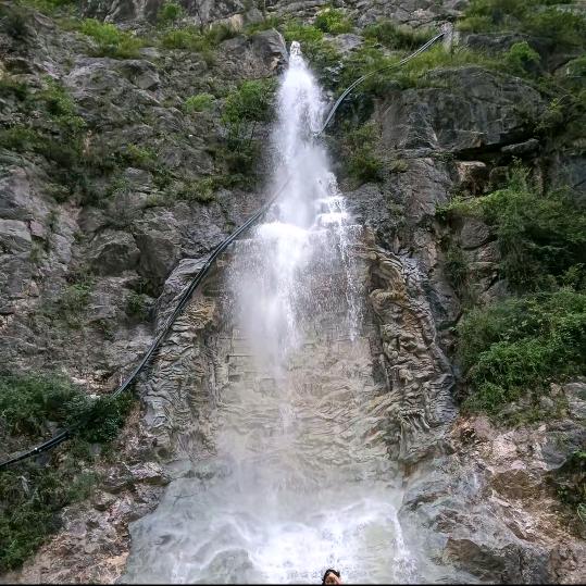 山清水秀