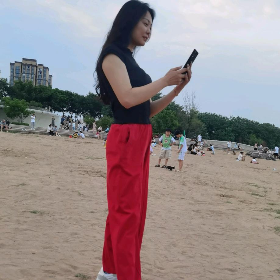 丑小鸭