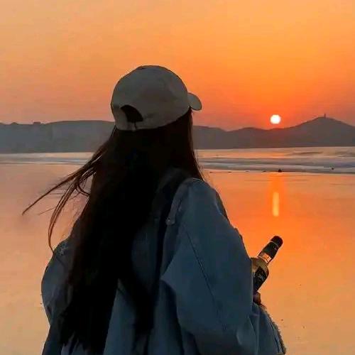 ღ᭄ 浅･ᴗ･夏 *ﾟ