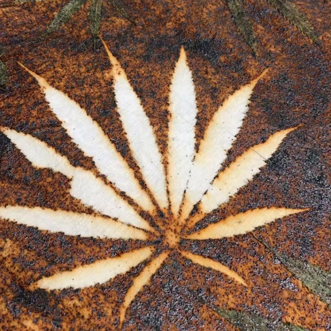 ∞