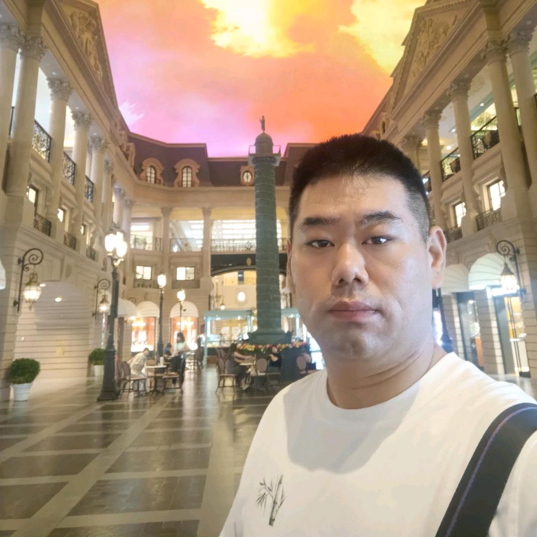 魏先生