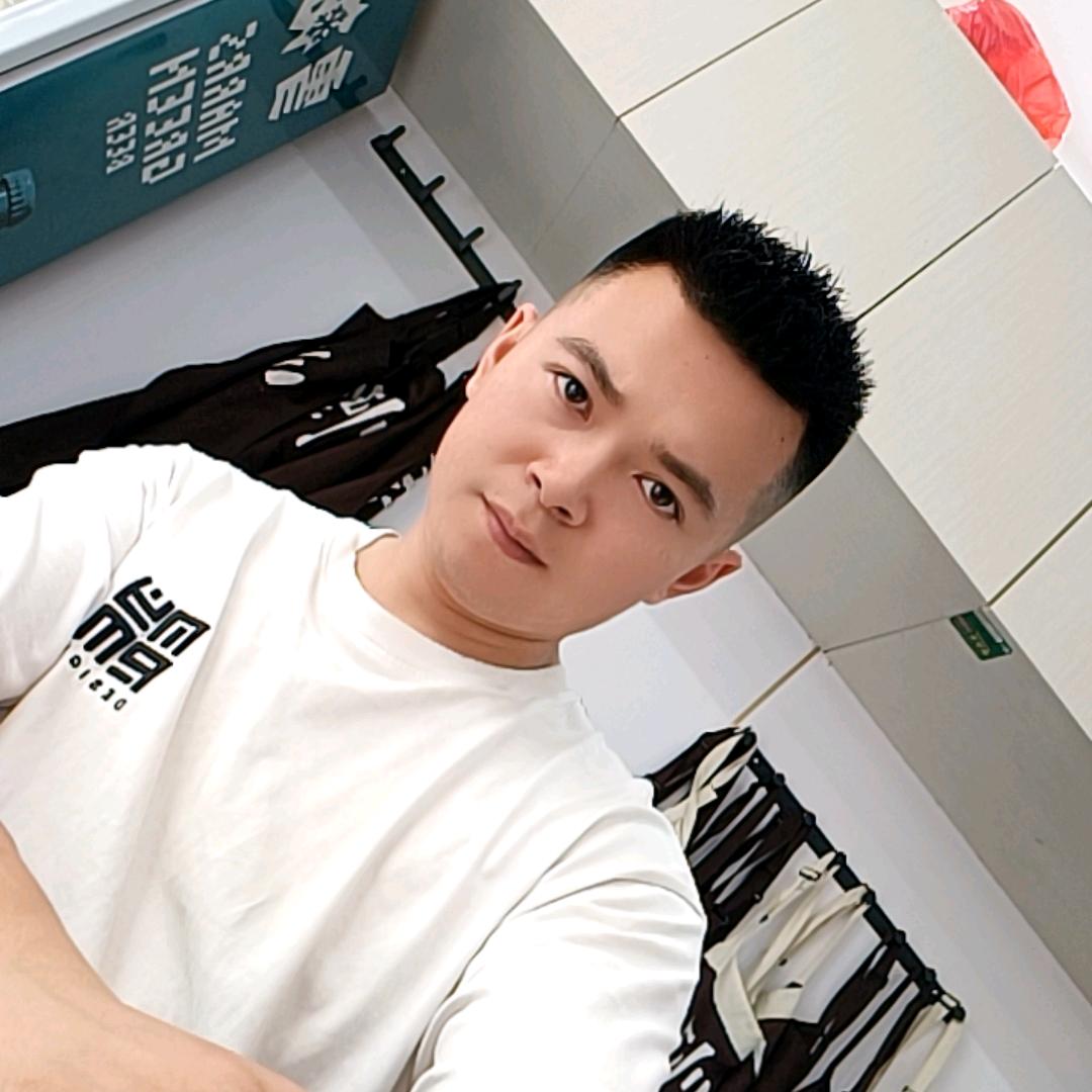 大英县川匠小吉旋转涮烤吧