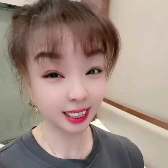 秀兰（一个人）