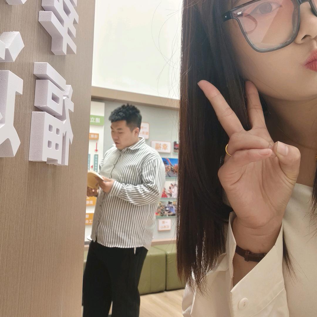 滕小宝蓝胖子