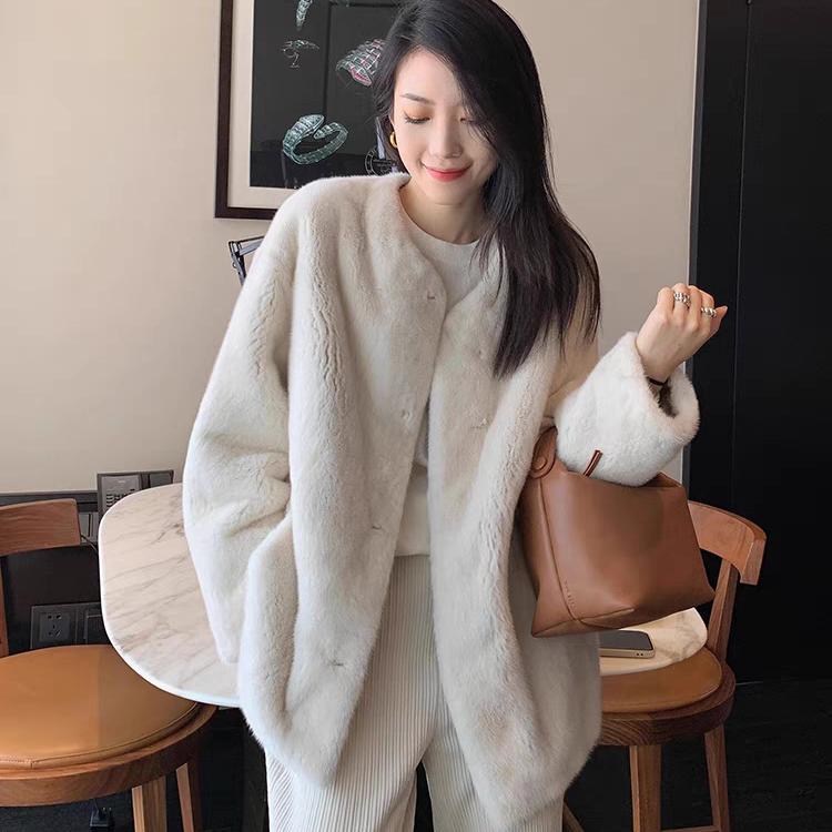 品仪美皮草染改设计中心